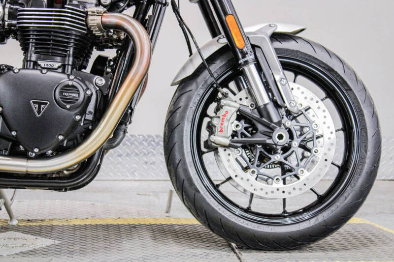2024 Triumph Speed Twin 1200