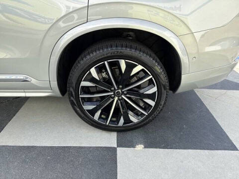 2025 Volvo XC90 B5 Plus Bright Theme 7P