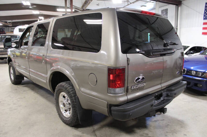 2004 Ford Excursion Limited