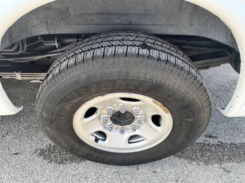 2018 Chevrolet Express LS 3500