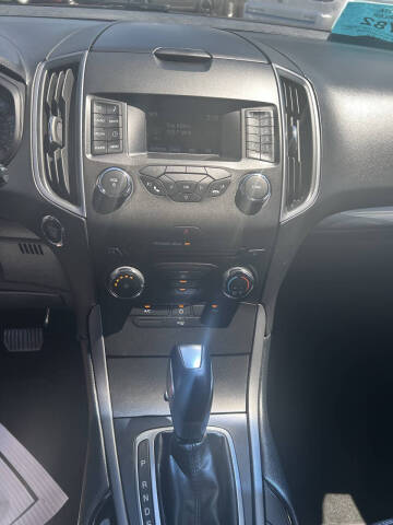 2016 Ford Edge SE