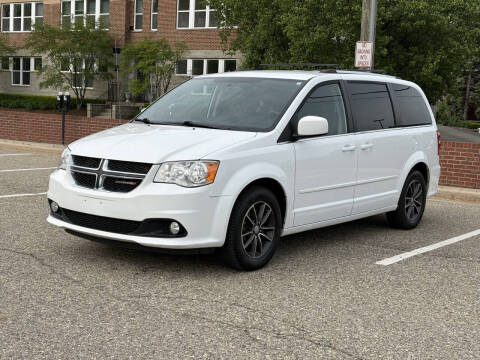 2016 Dodge Grand Caravan SXT Plus