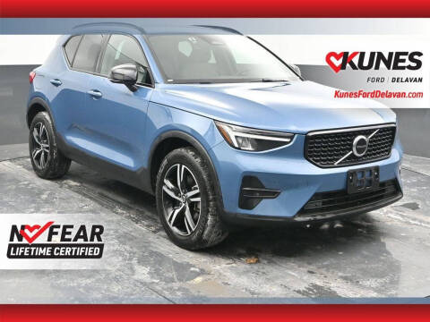 2024 Volvo XC40