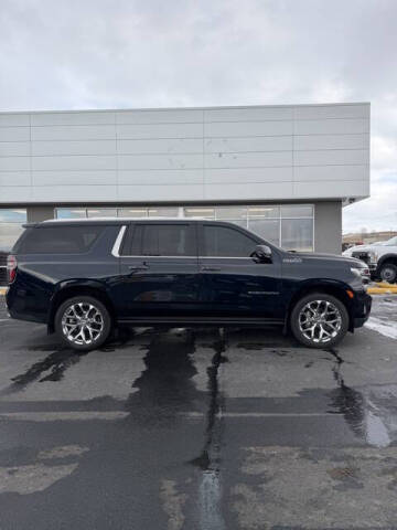 2022 Chevrolet Suburban High Country