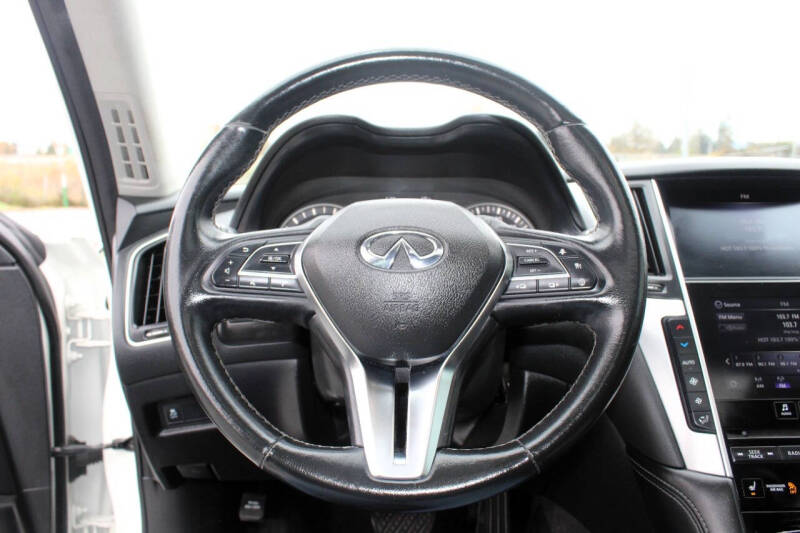 2021 Infiniti Q50 Luxe