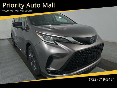 2021 Toyota Sienna XSE 7-Passenger