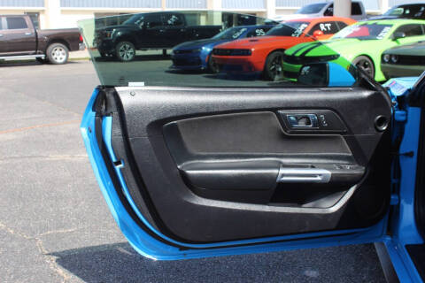 2017 Ford Mustang V6