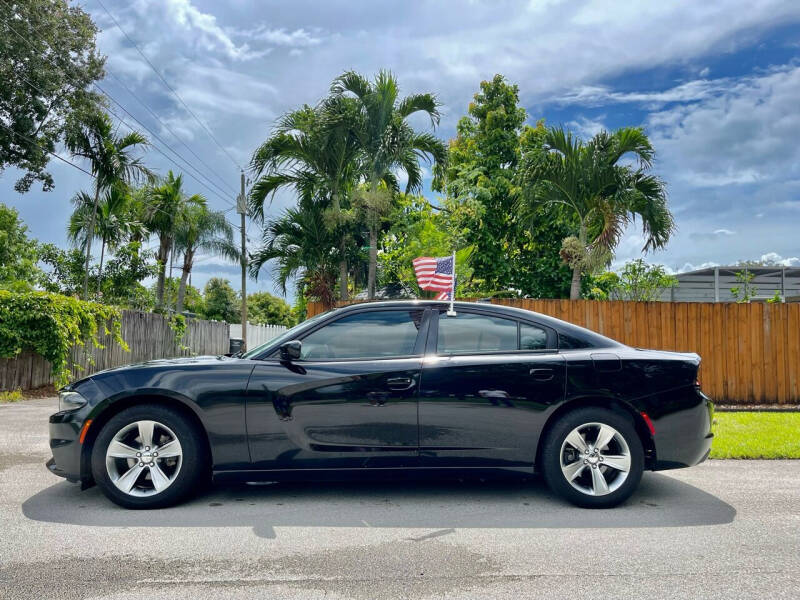 2016 Dodge Charger SXT