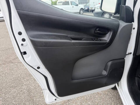 2020 Nissan NV200