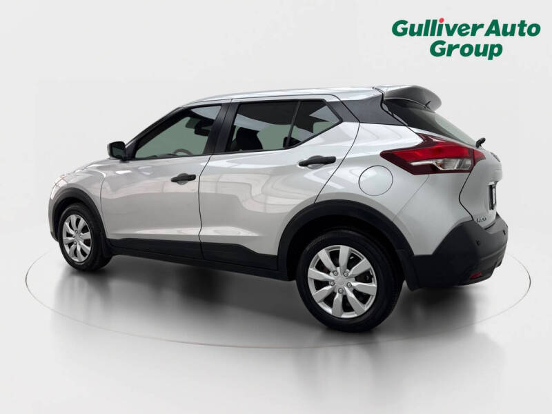 2020 Nissan Kicks S
