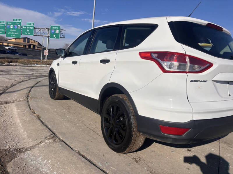 2015 Ford Escape S