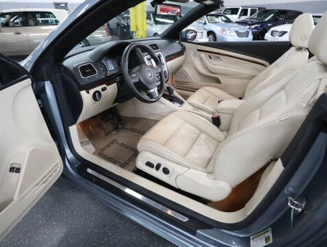 2012 Volkswagen Eos Lux SULEV