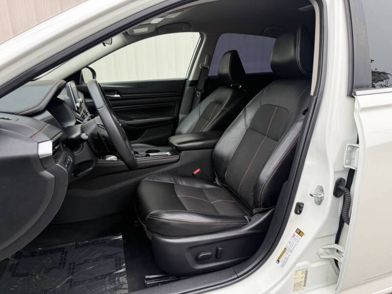 2019 Nissan Altima 2.5 SR