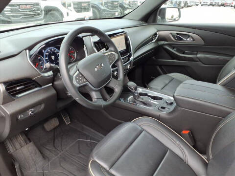 2023 Chevrolet Traverse Premier