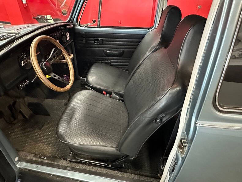1972 Volkswagen Super Beetle
