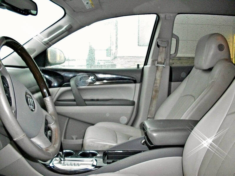 2017 Buick Enclave Leather