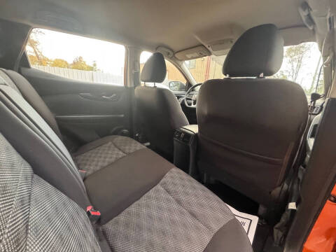 2017 Nissan Rogue Sport SV