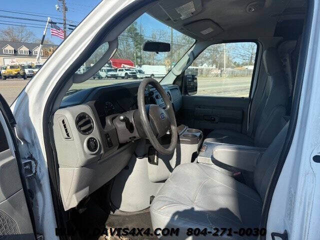 2011 Ford E-Series E-350 SD