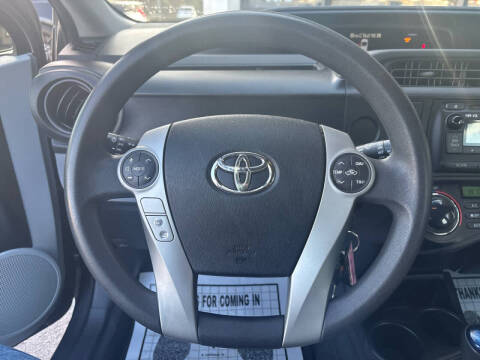 2012 Toyota Prius c Two