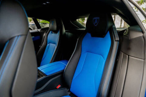 2020 Lamborghini Urus