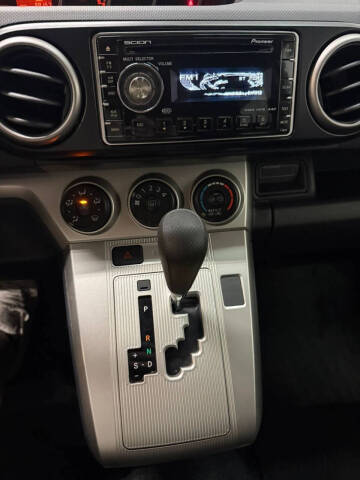 2008 Scion xB