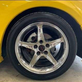 2004 Ford Mustang GT Deluxe