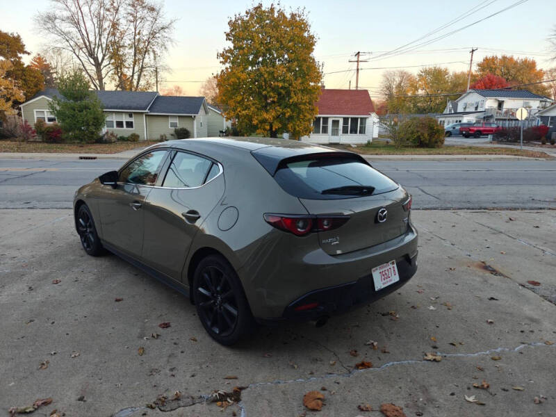 2024 Mazda Mazda3 Hatchback 2.5 Carbon Turbo
