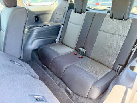 2018 Nissan Pathfinder SV