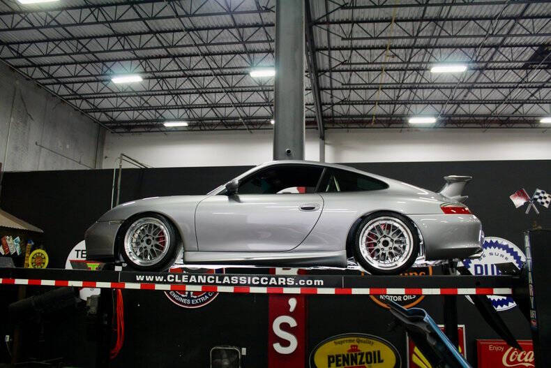 2004 Porsche 911