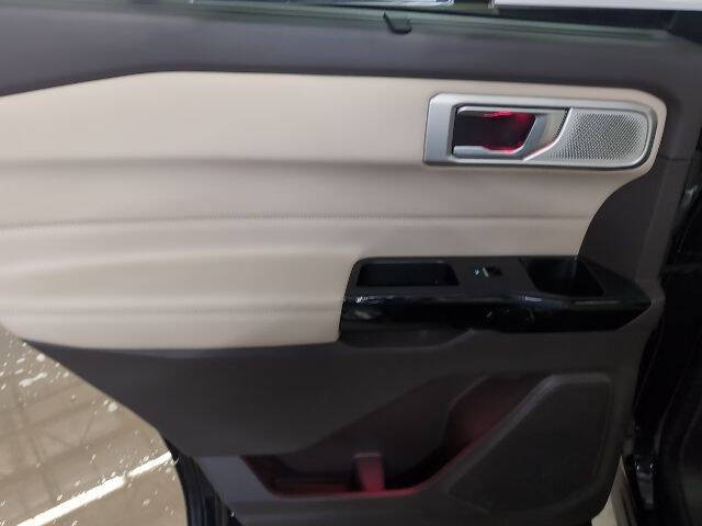 2022 Ford Explorer Platinum