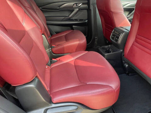 2023 Mazda CX-9 Carbon Edition