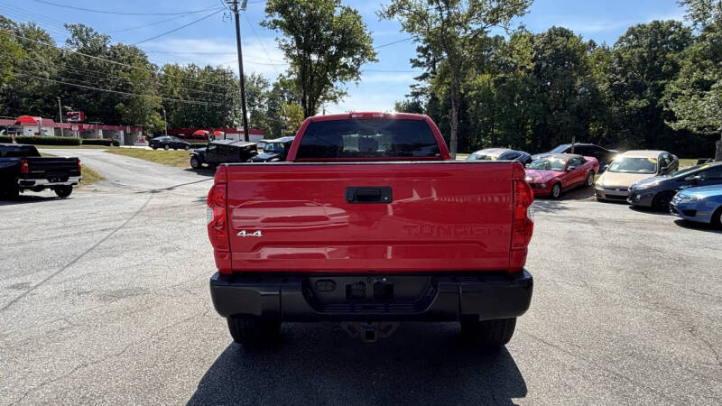 2015 Toyota Tundra SR5