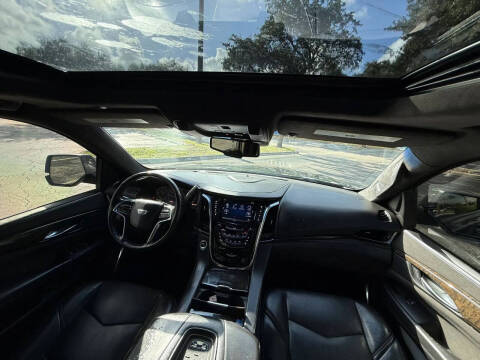 2015 Cadillac Escalade Platinum