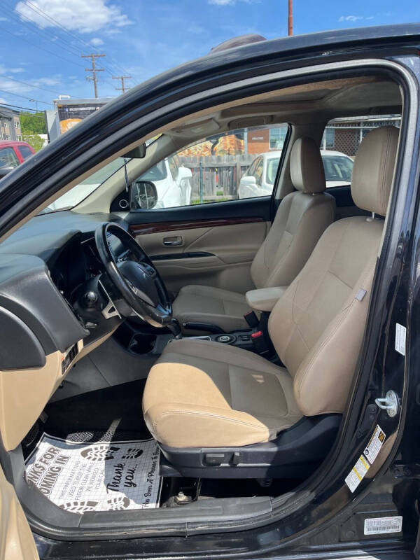 2014 Mitsubishi Outlander GT