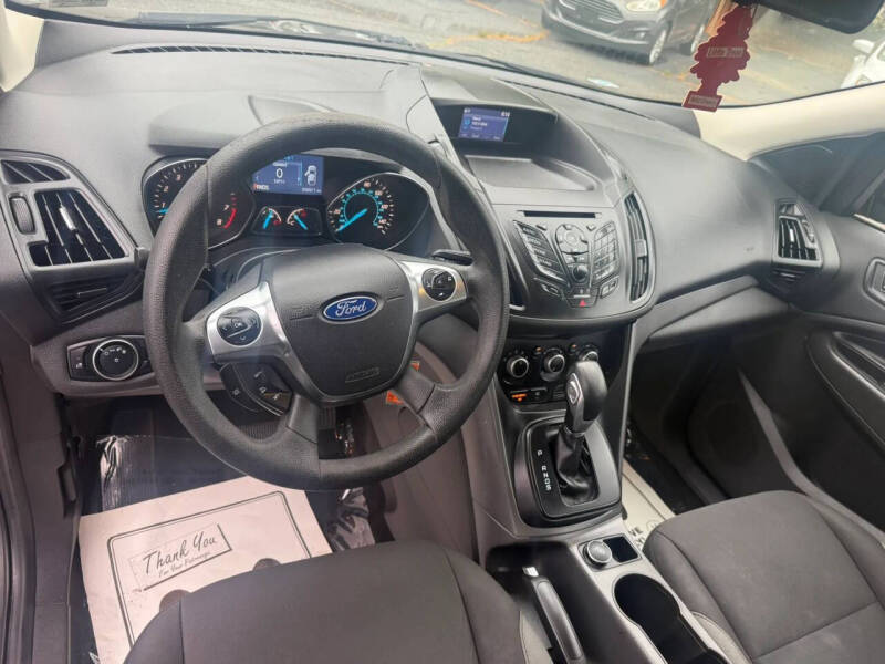 2015 Ford Escape S
