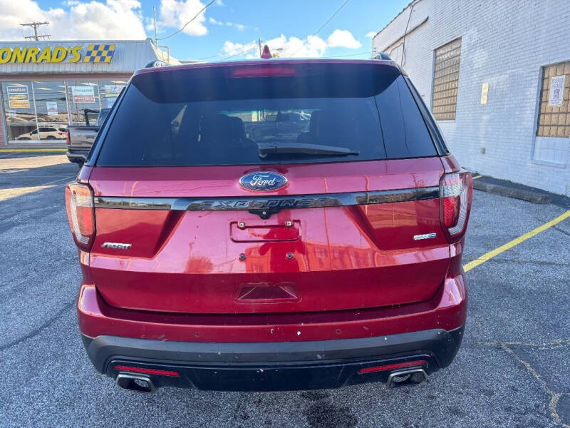 2016 Ford Explorer Sport