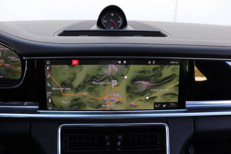 2019 Porsche Panamera 4