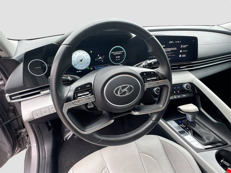 2023 Hyundai Elantra Hybrid Limited