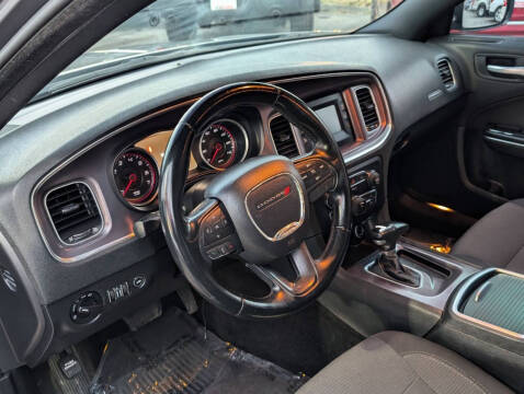 2015 Dodge Charger SE