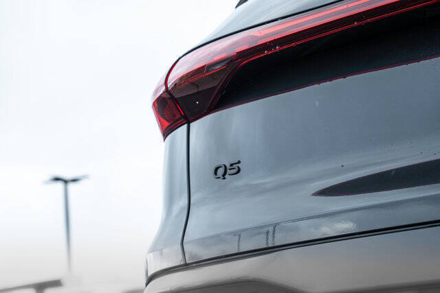 2025 Audi Q5 quattro Premium Plus TFSI