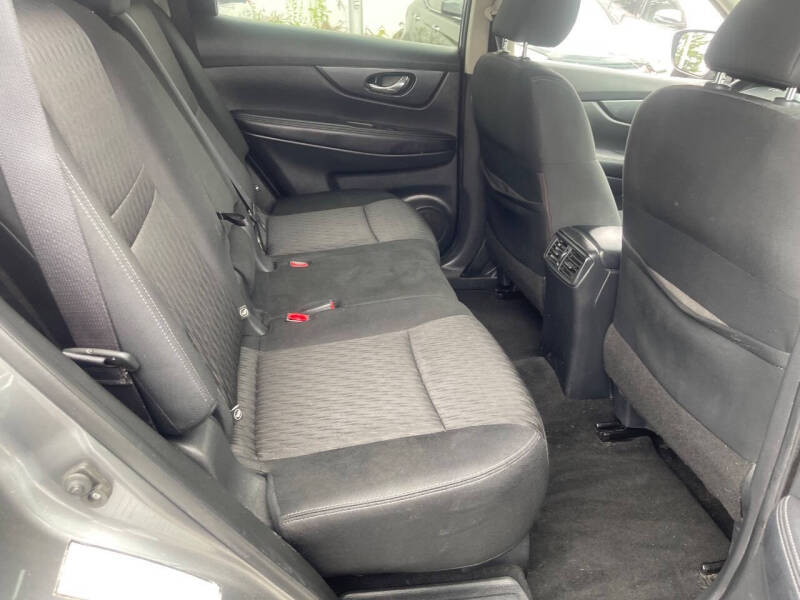 2018 Nissan Rogue S