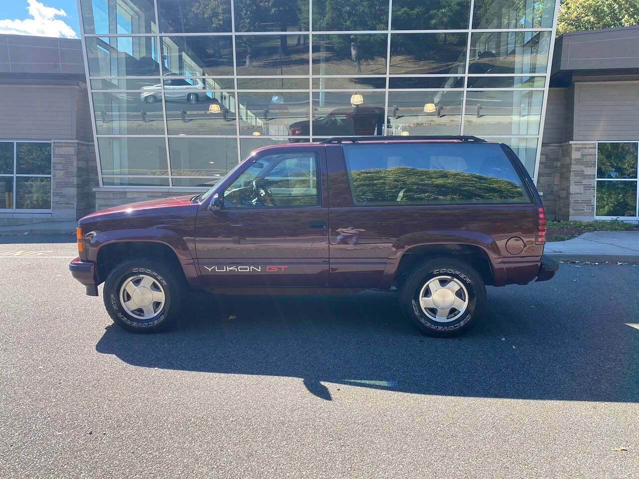 1994 GMC Yukon for sale at Vintage Motors USA in Roselle, NJ