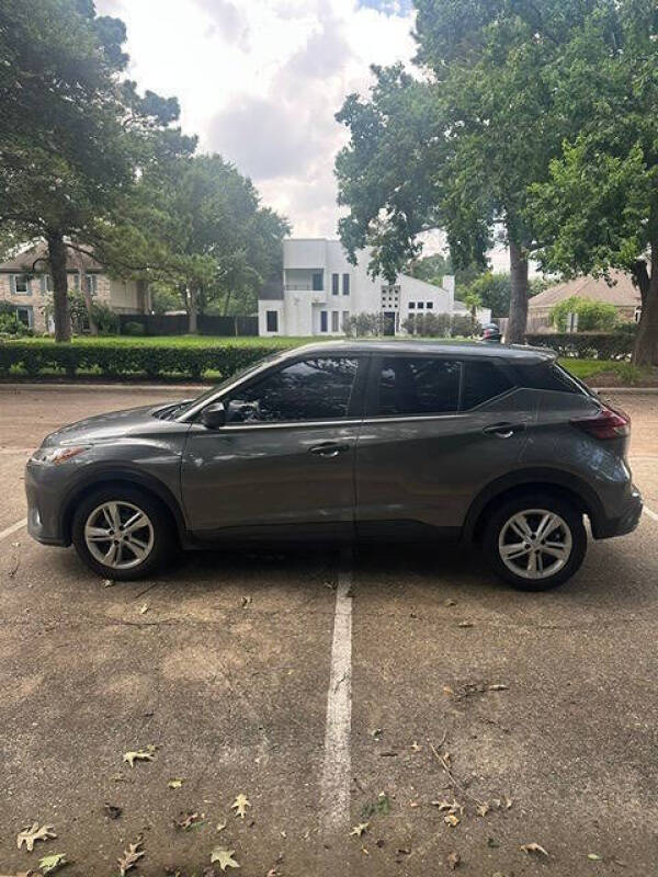 2021 Nissan Kicks S