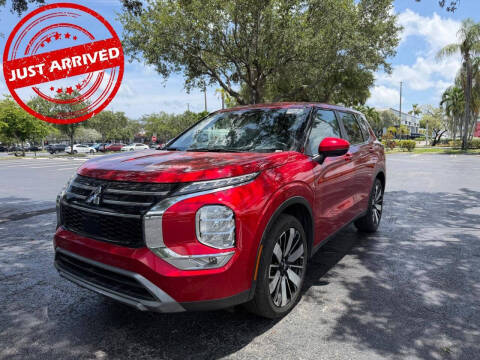 2025 Mitsubishi Outlander SE