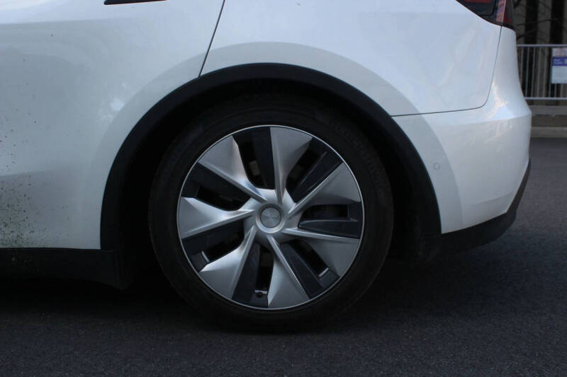 2020 Tesla Model Y Long Range