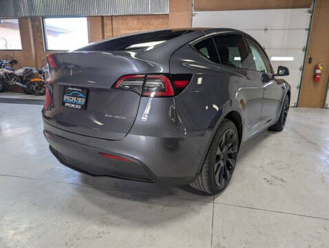 2022 Tesla Model Y Long Range