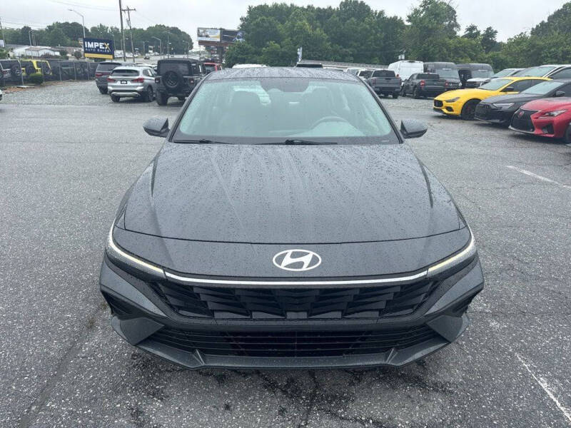 2024 Hyundai Elantra SEL