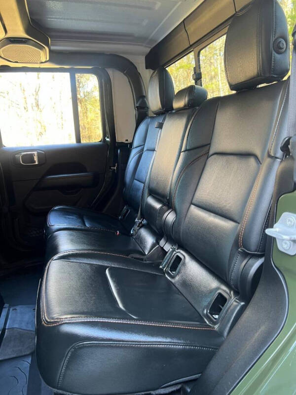 2022 Jeep Gladiator Mojave