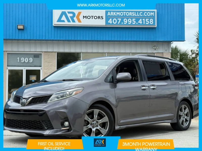2019 Toyota Sienna SE Premium 8-Passenger