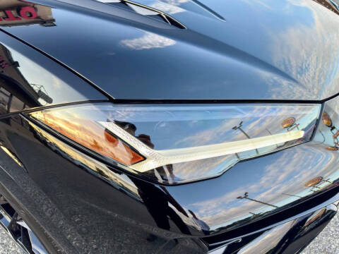 2024 Lamborghini Urus S